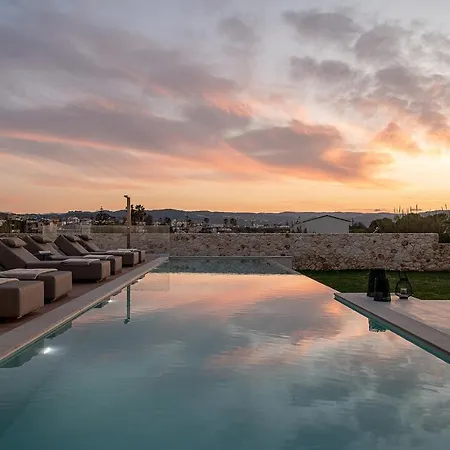 Villa Pnoe - Seafront Experience